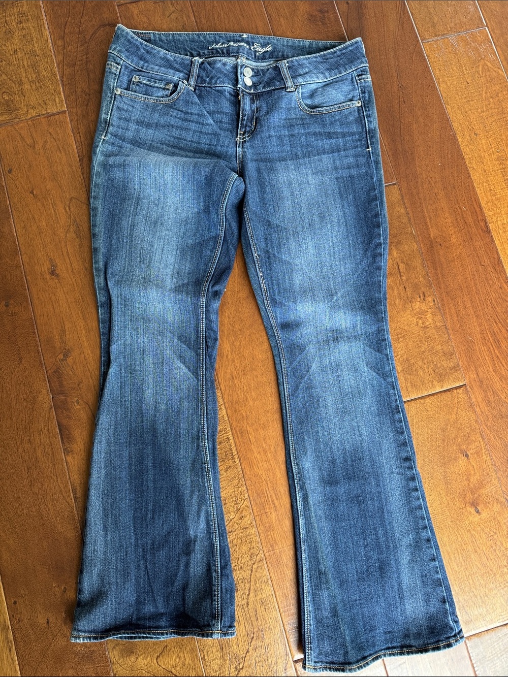 American Eagle Outfitters Women's Medium Blue Flare Jeans Artist 10 short